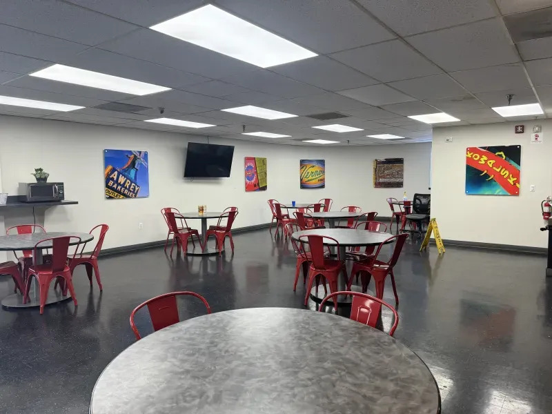 Eine der vielen Pausenzonen für die Mitarbeiter im weltweiten Hauptsitz in Troy, Michigan.